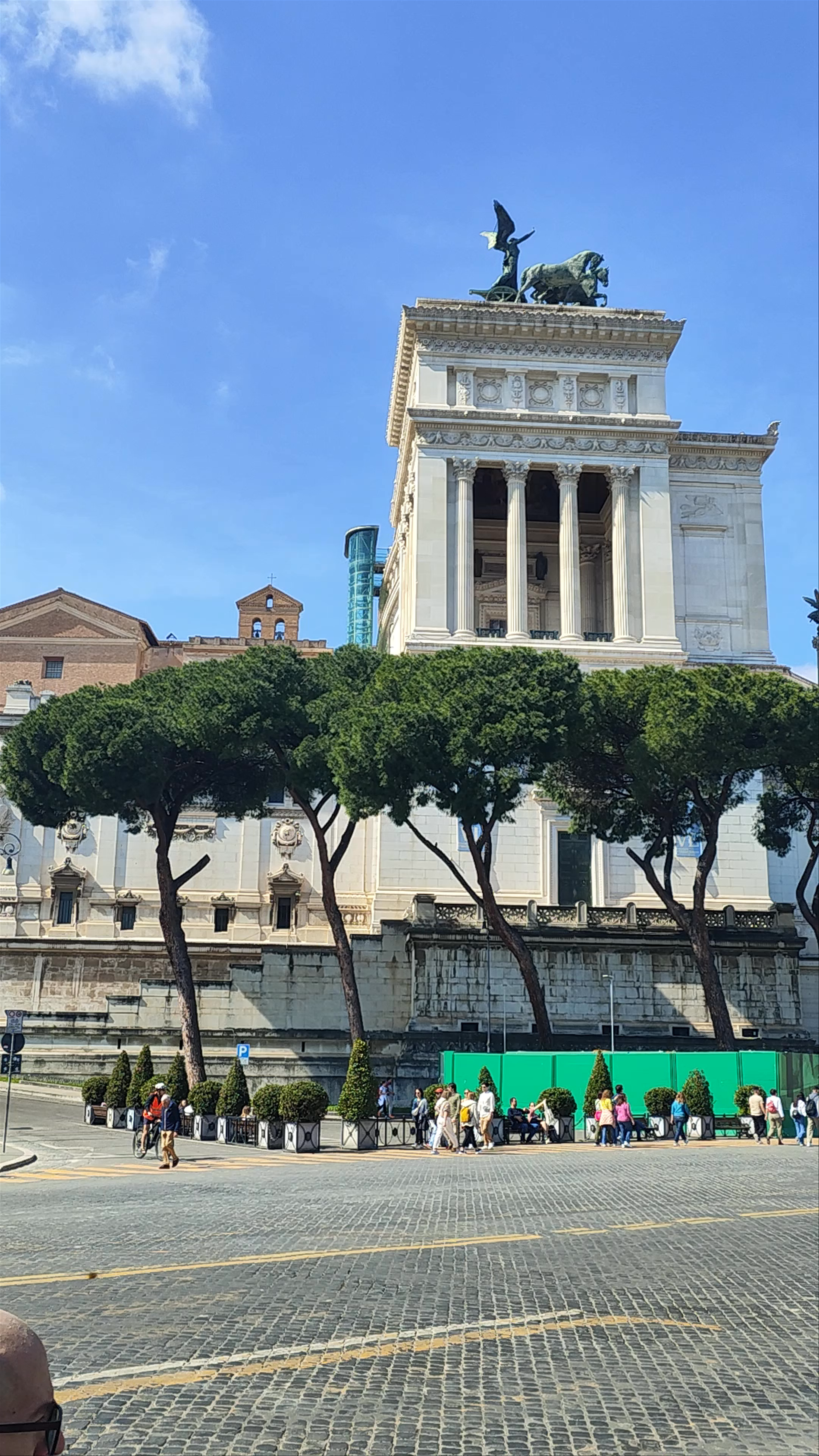Exploring Mercado de Trajano: Historic Roman Ruins and Vibrant Street Life
