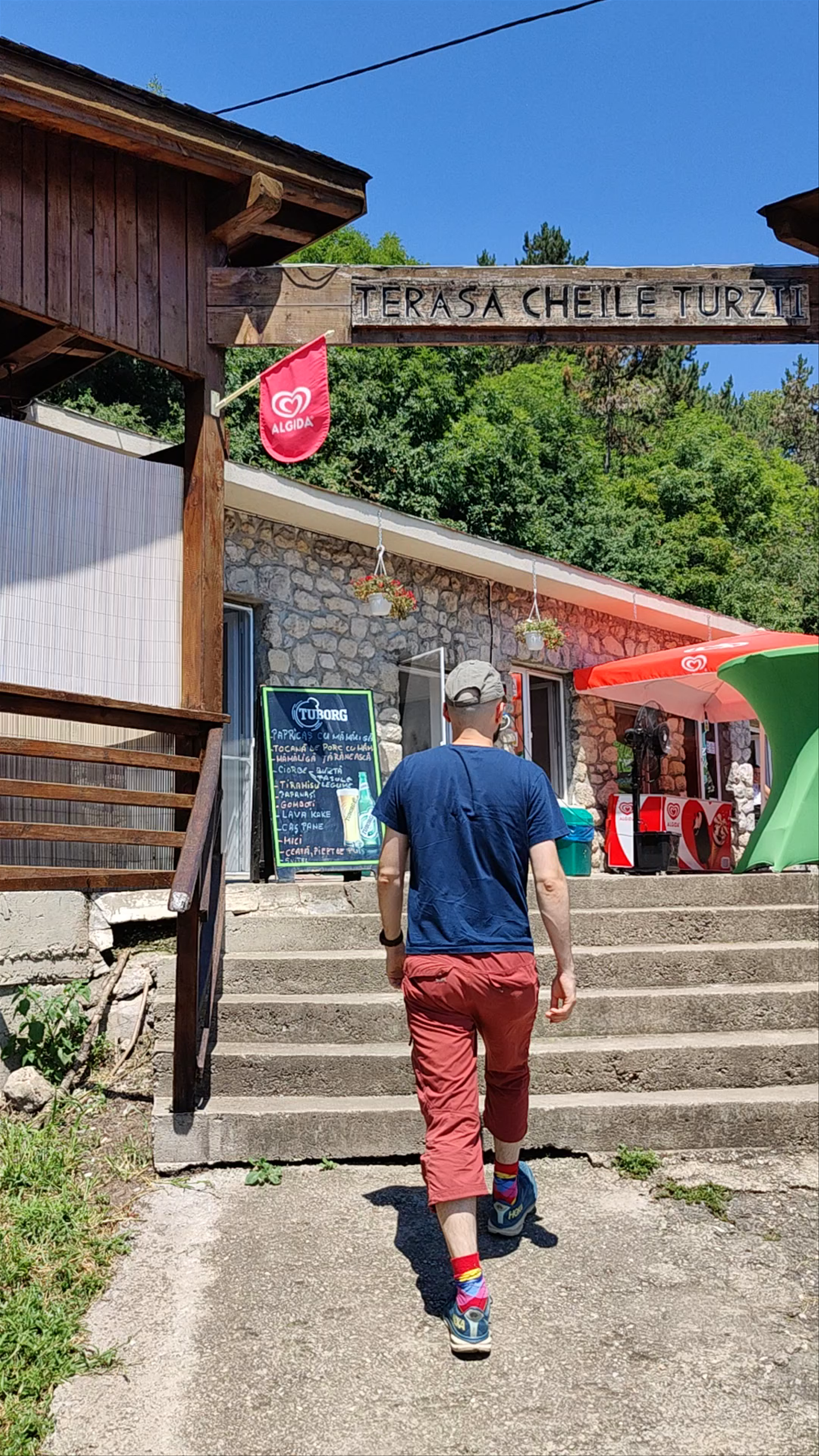 Cabana Cheile Turzii: Serene Mountain Escape in Romania