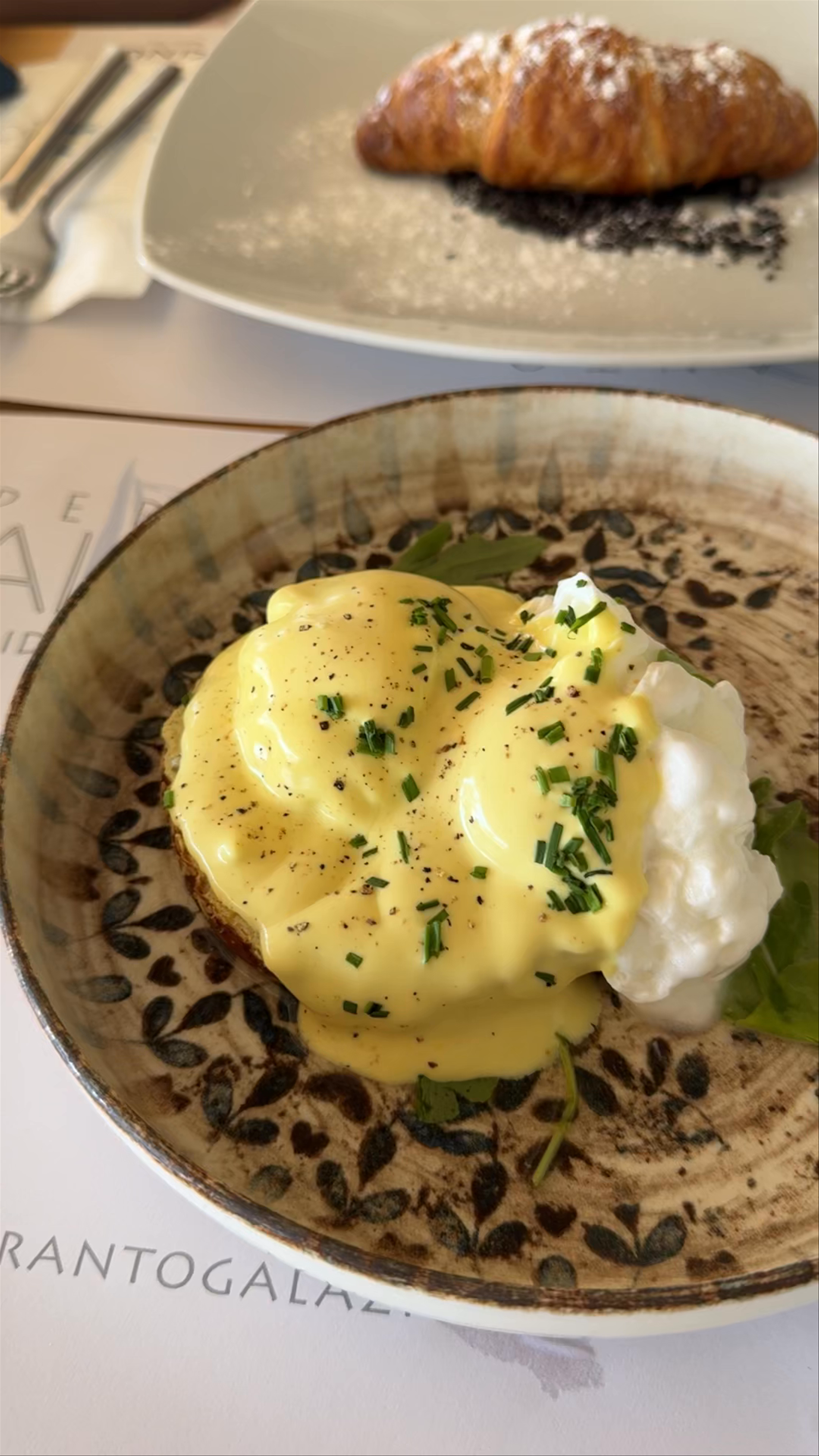 Brunch Bliss at Aperanto Galazio Cuisine Bar - Ornos Beach, Mykonos
