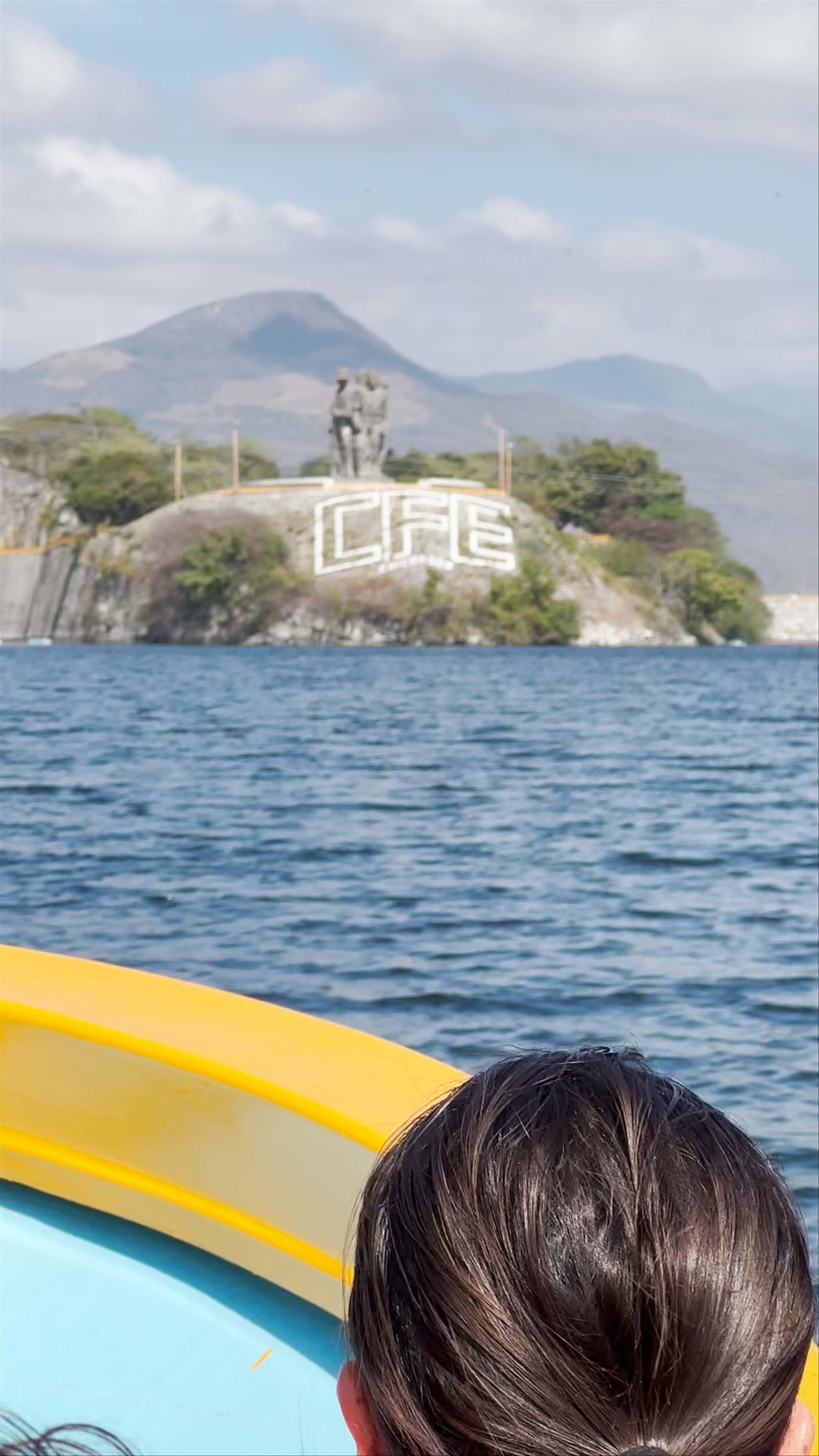 Monumento al Ingeniero y Trabajadores en la Presa Chicoasén