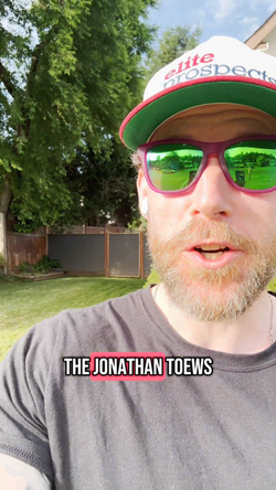 Jonathan Toews is skating in Minnesota