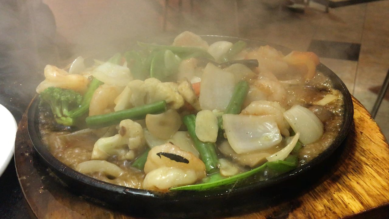 Hoa Tran - Chinese Near Me - Springvale, VIC