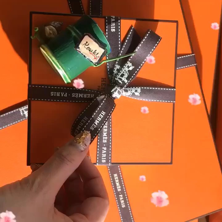 Hermès - Each day is a gift.  Open it!! - Women's Clothing Near Me - Honolulu, Hawaii