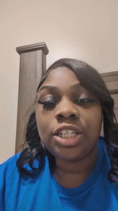 Stoney Island - Video that shows me not being able to bite down into the gyro sandwich. - Seafood Near Me - Chicago, Illinois