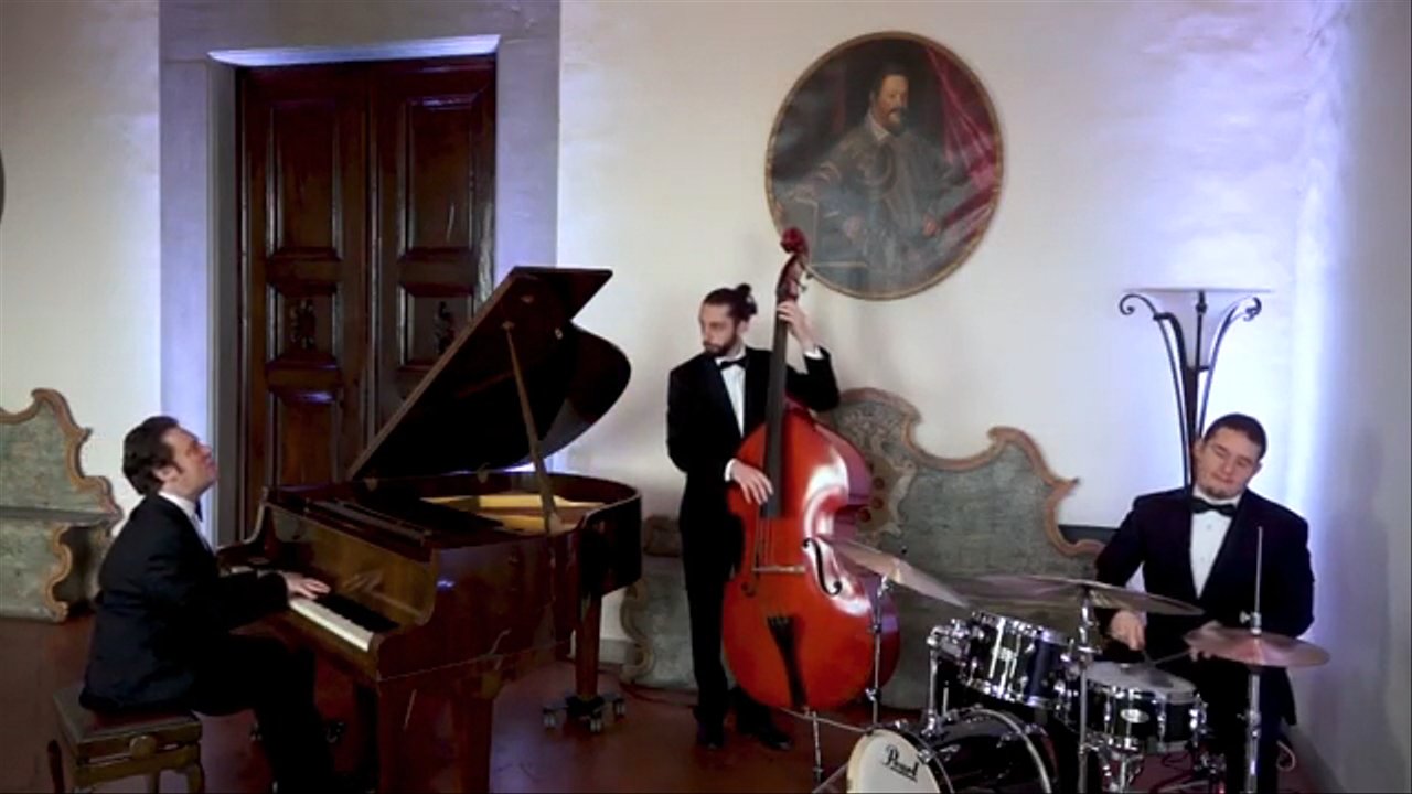 Ponte Vecchio Jazz Band - Senza Fine - video