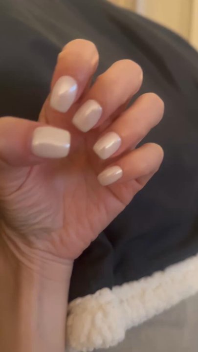 Hug Nails - Satin Pearl slight shimmer powder dip. - Nail Technicians Near Me - Brea, California