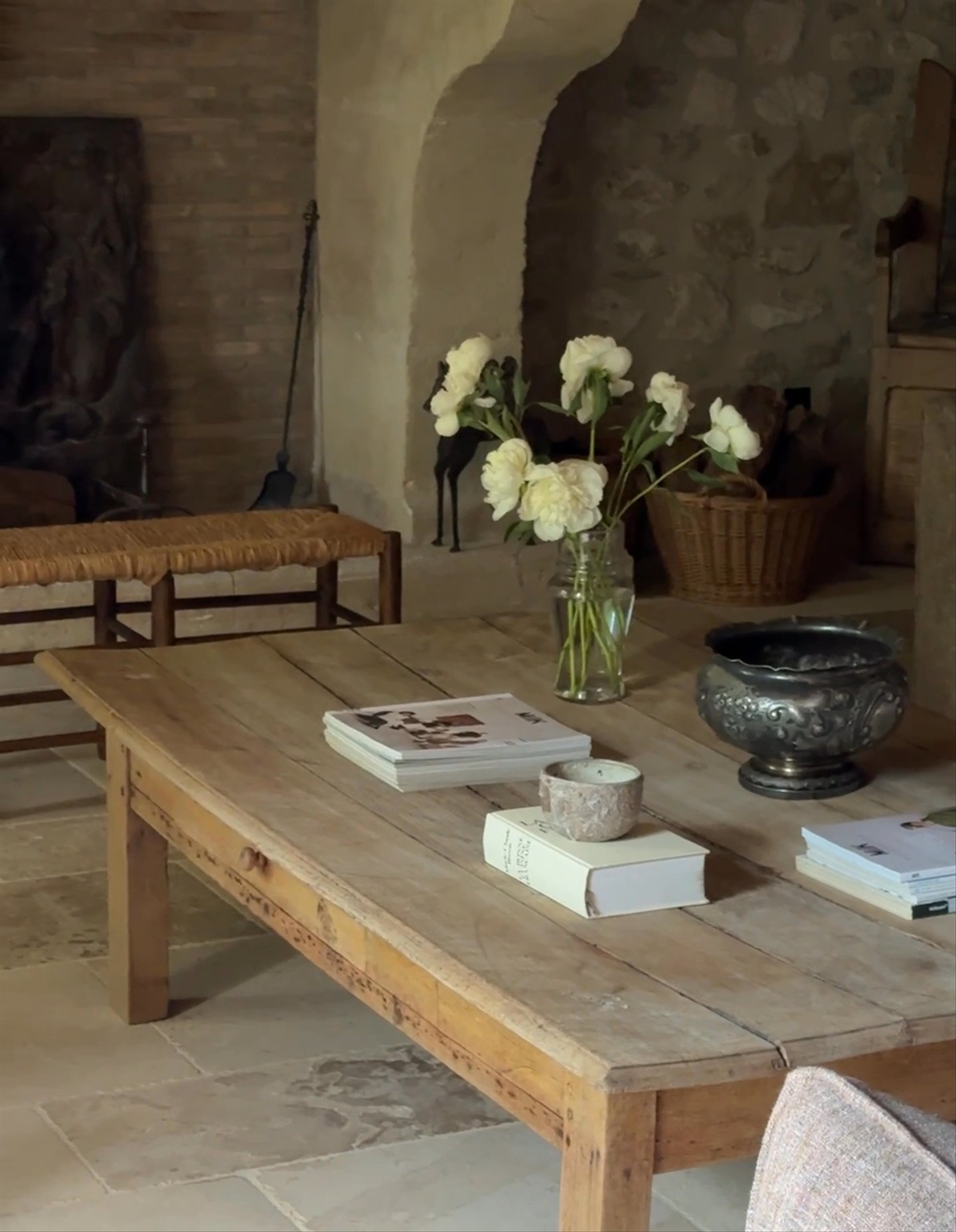 Le Grand Coffee Table