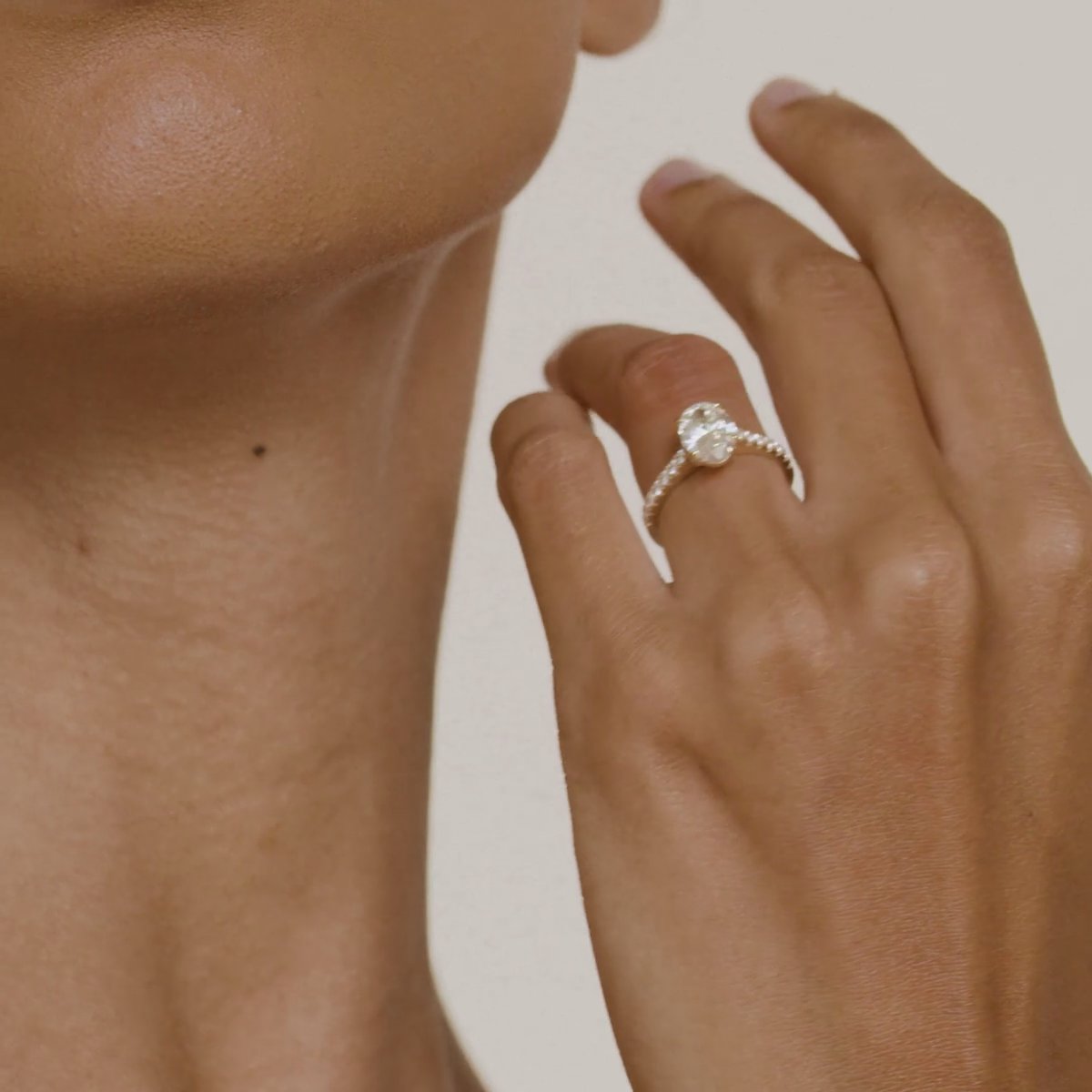 The Cathedral | Oval | 14k | Rose Gold | bandAccent: Pavé | diamondOrientation: vertical | caratWeight: other