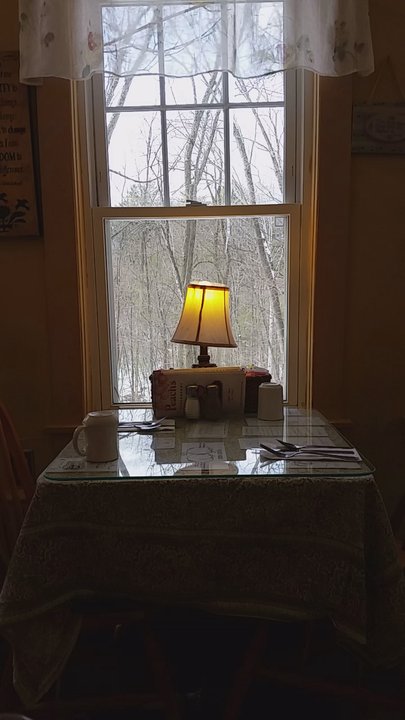 Peach's - Rear of restaurant - Breakfast & Brunch Near Me - North Conway, New Hampshire