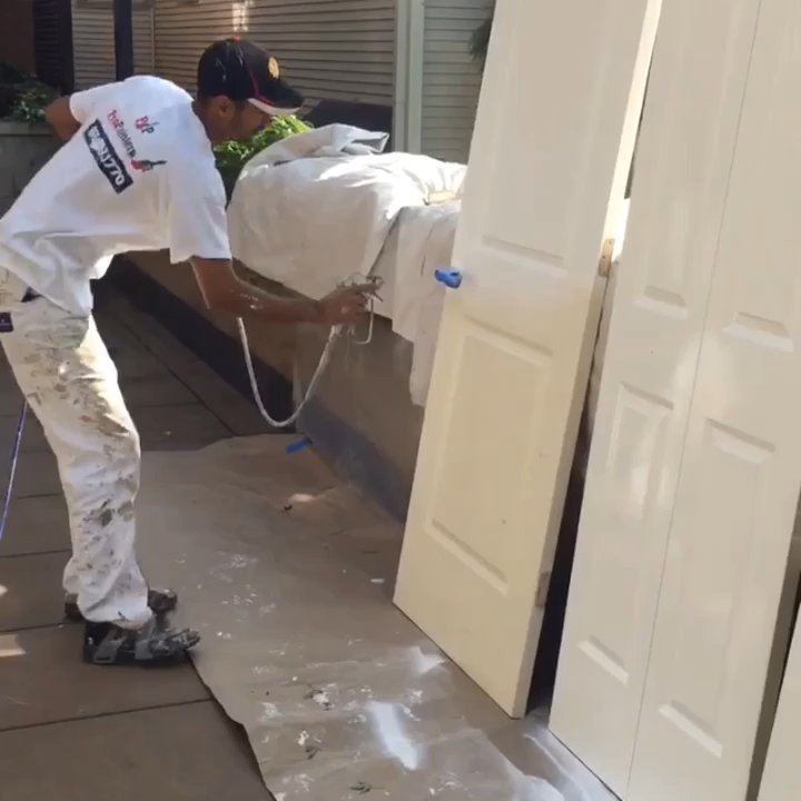 Pro Painters - For smooth surface recommend spraying - Painters Near Me