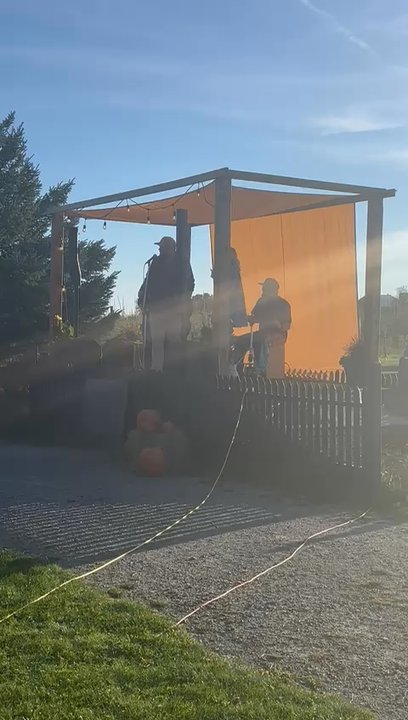 Two Blokes Cider - Wagon Wheel song - Cideries Near Me - Seagrave, Ontario