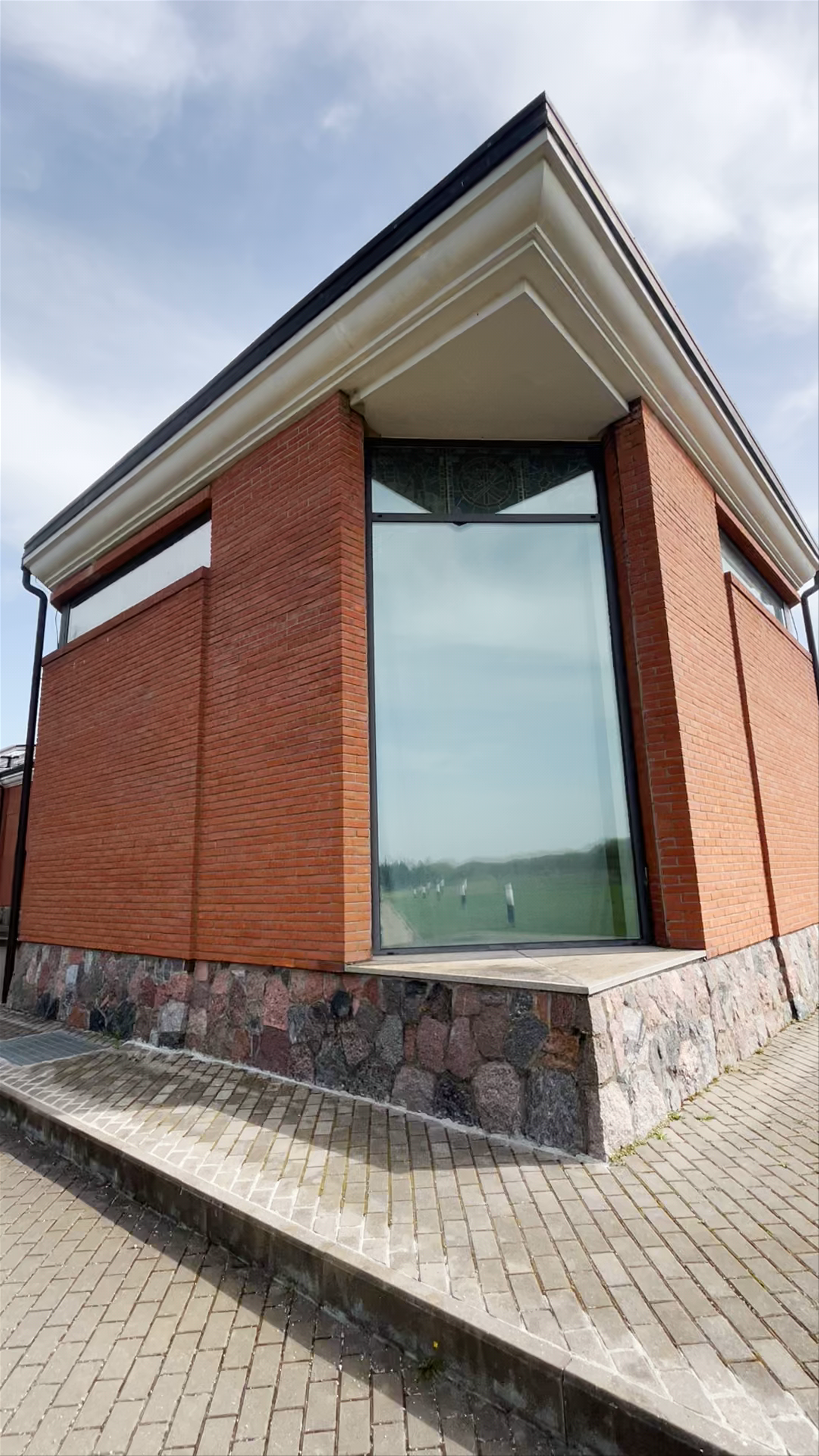 Mazesniuju broliu ordino Lietuvos sv. Kazimiero provincijos Kryziu kalno vienuolynas