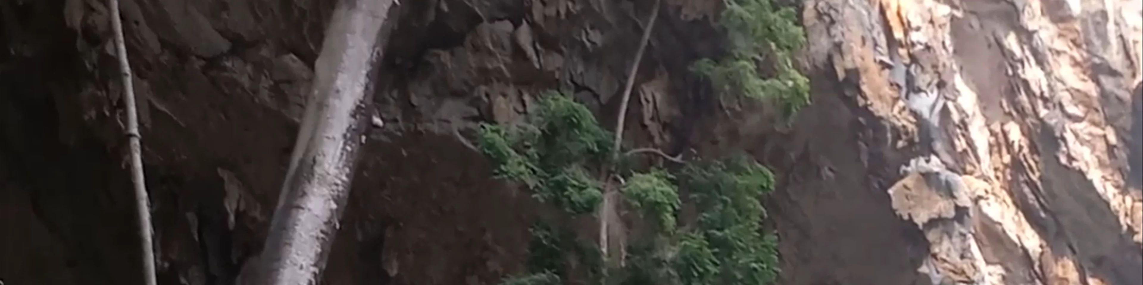 Tham Nam Non Cave