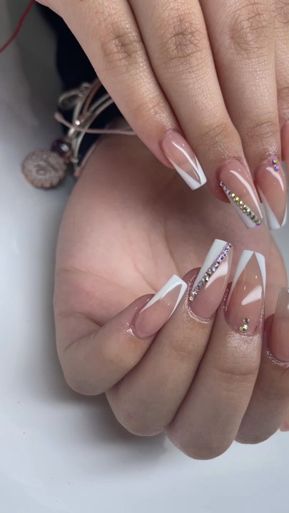 Royal Salon 57 - Nail Salons Near Me - Miami, Florida