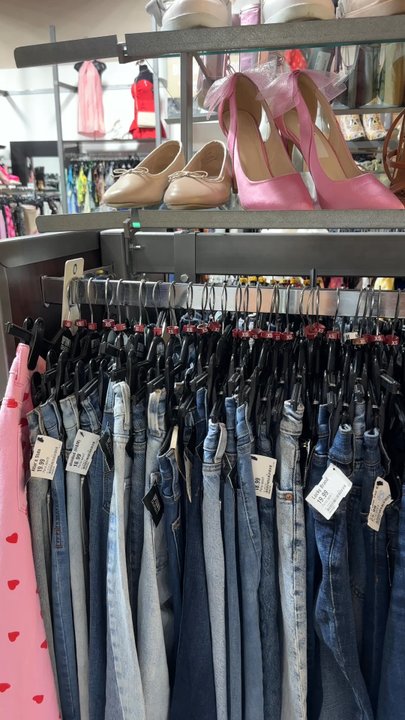 Uptown Cheapskate -  Frisco - Used, Vintage & Consignment Near Me - Frisco, Texas