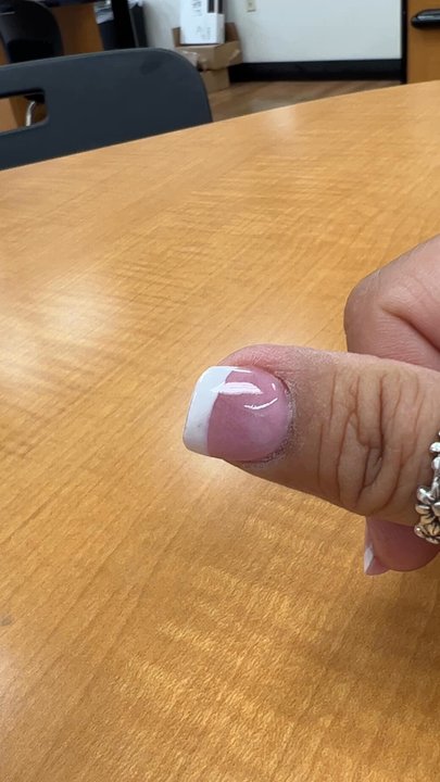 L'amour Nails - She just couldn't see what she was doing - Nail Salons Near Me - San Antonio, Texas