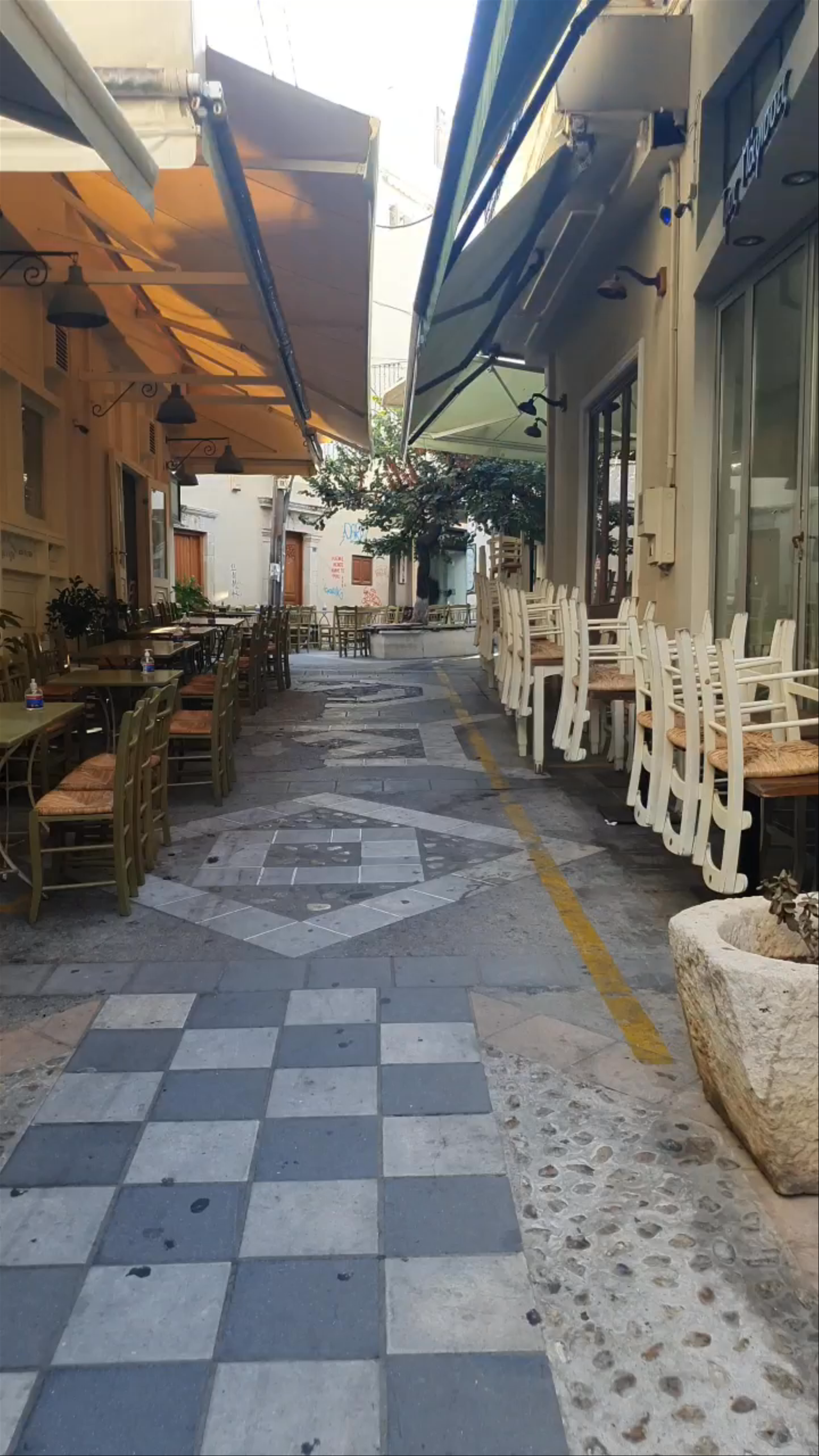 Charming Alleyway Cafe Scene in Iraklio, Crete