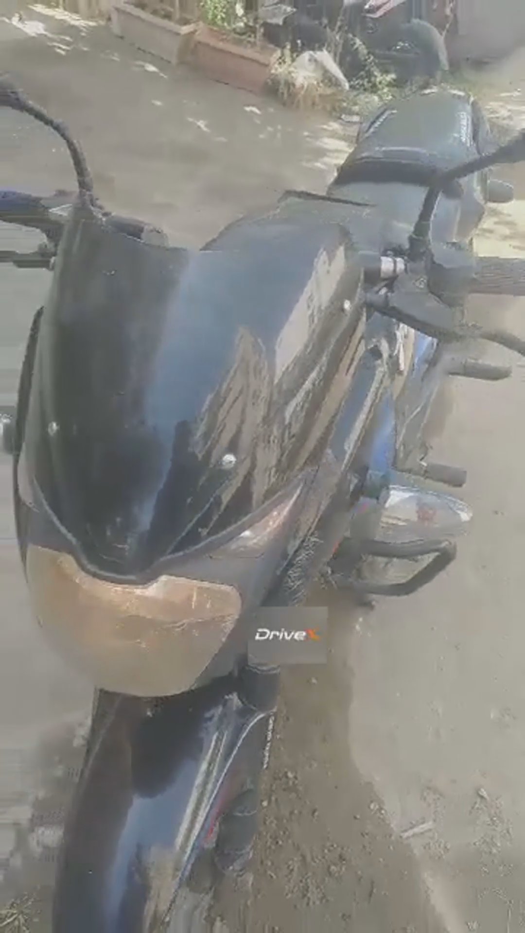 Walk-around video thumbnail