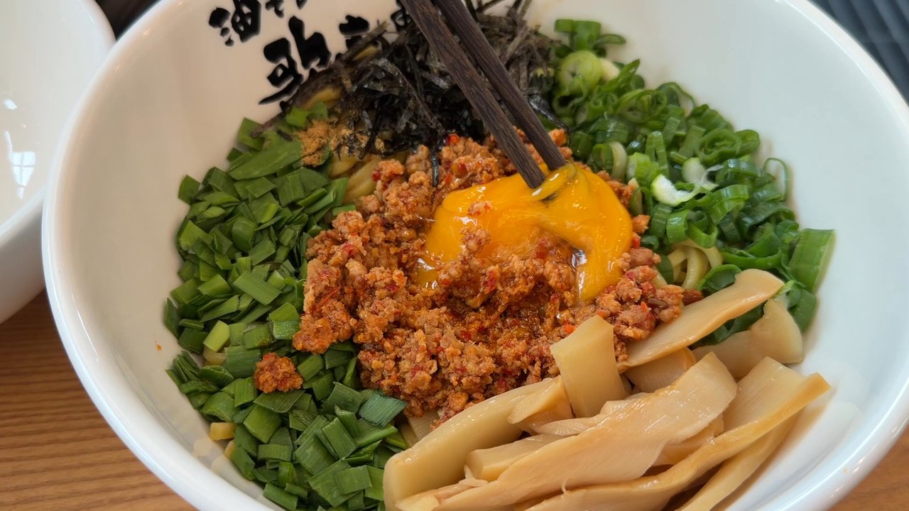 Kajiken - Mixing noodles - Ramen Near Me - Dublin, California