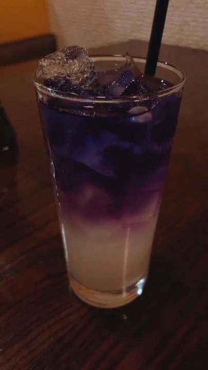 Raku - Butterfly pea lemonade - Sushi Bars Near Me - Washington, DC, District of Columbia