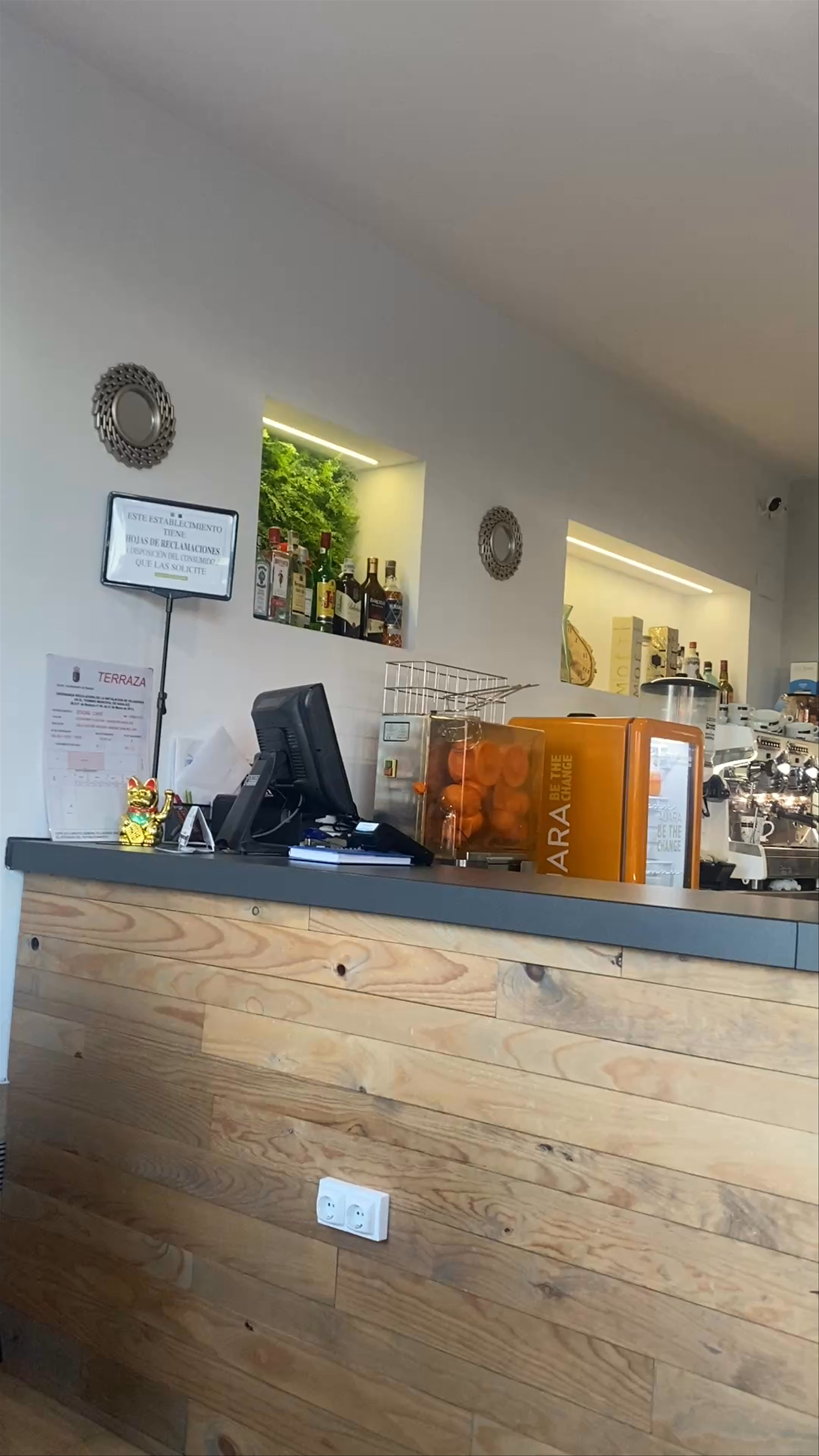 Social Café: Cafetería