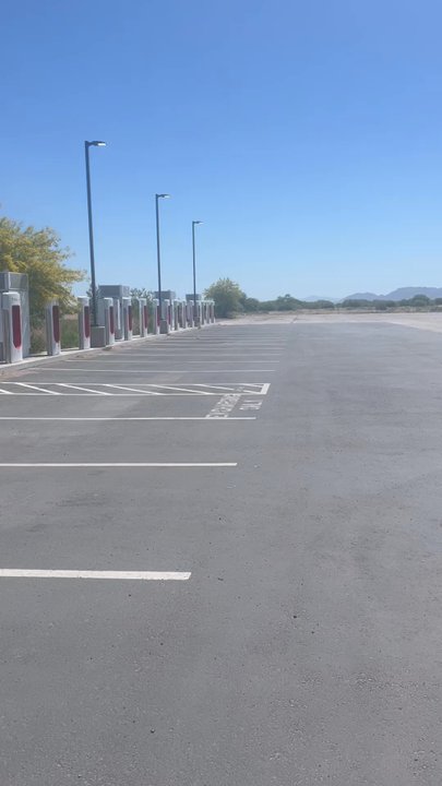 Tesla Supercharger - Oh my God, Becky look at those chargers!! - EV Charging Stations Near Me - Eloy, Arizona