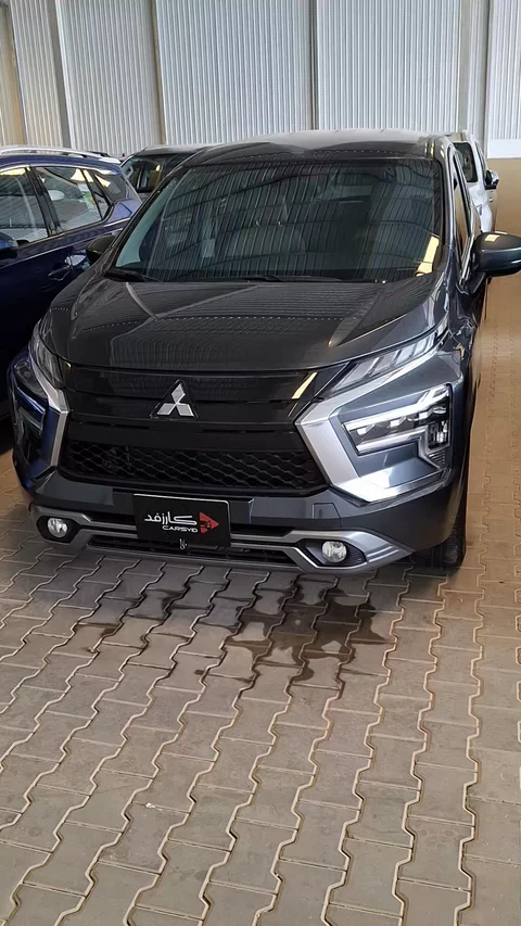 ميتسوبيشي إكسباندر STD 2024