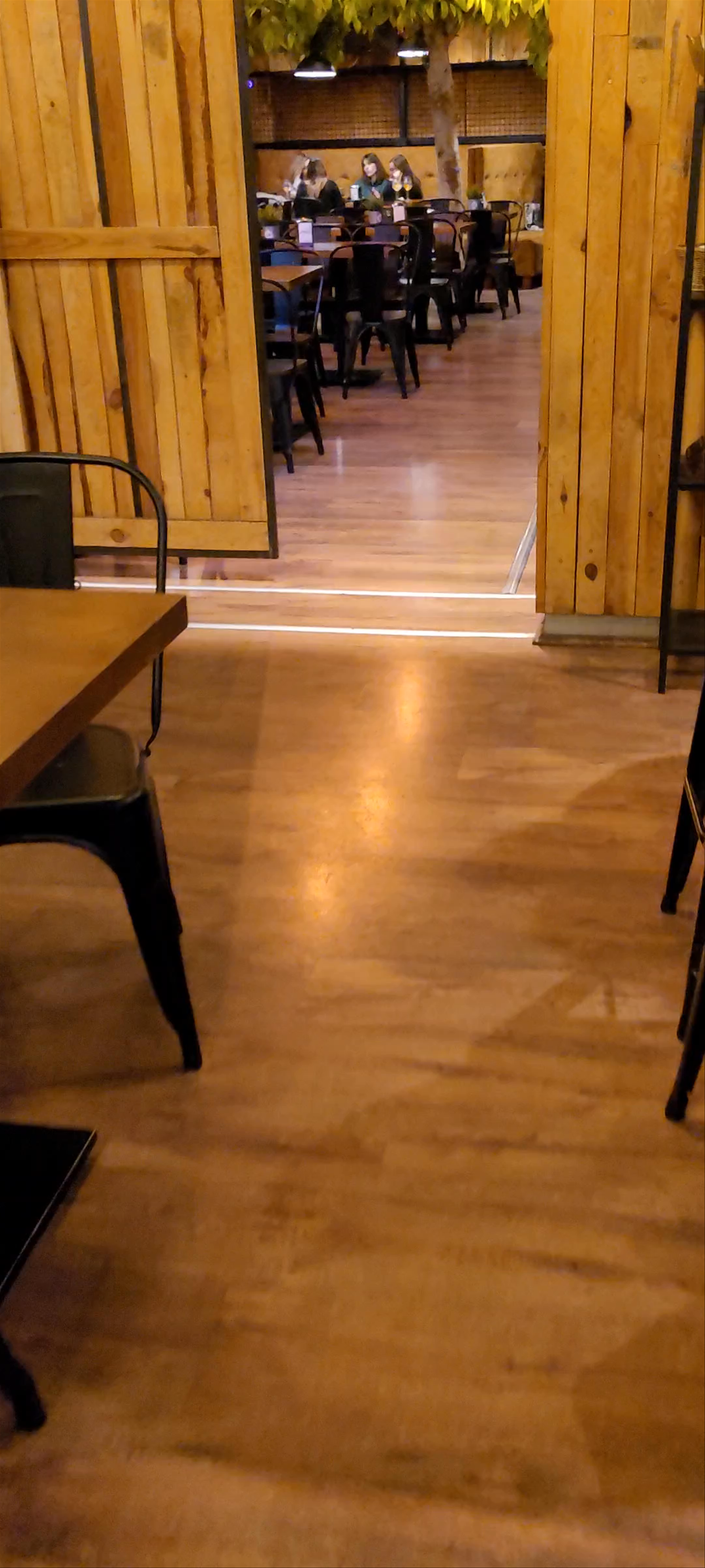 MOJO Kuchnia & Przyjaciele