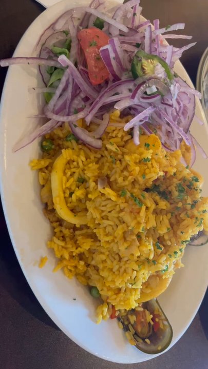 Huascaran - Chaufa de pescado and Arroz Chaufa de Mariscos - Breakfast & Brunch Near Me - Alexandria, Virginia