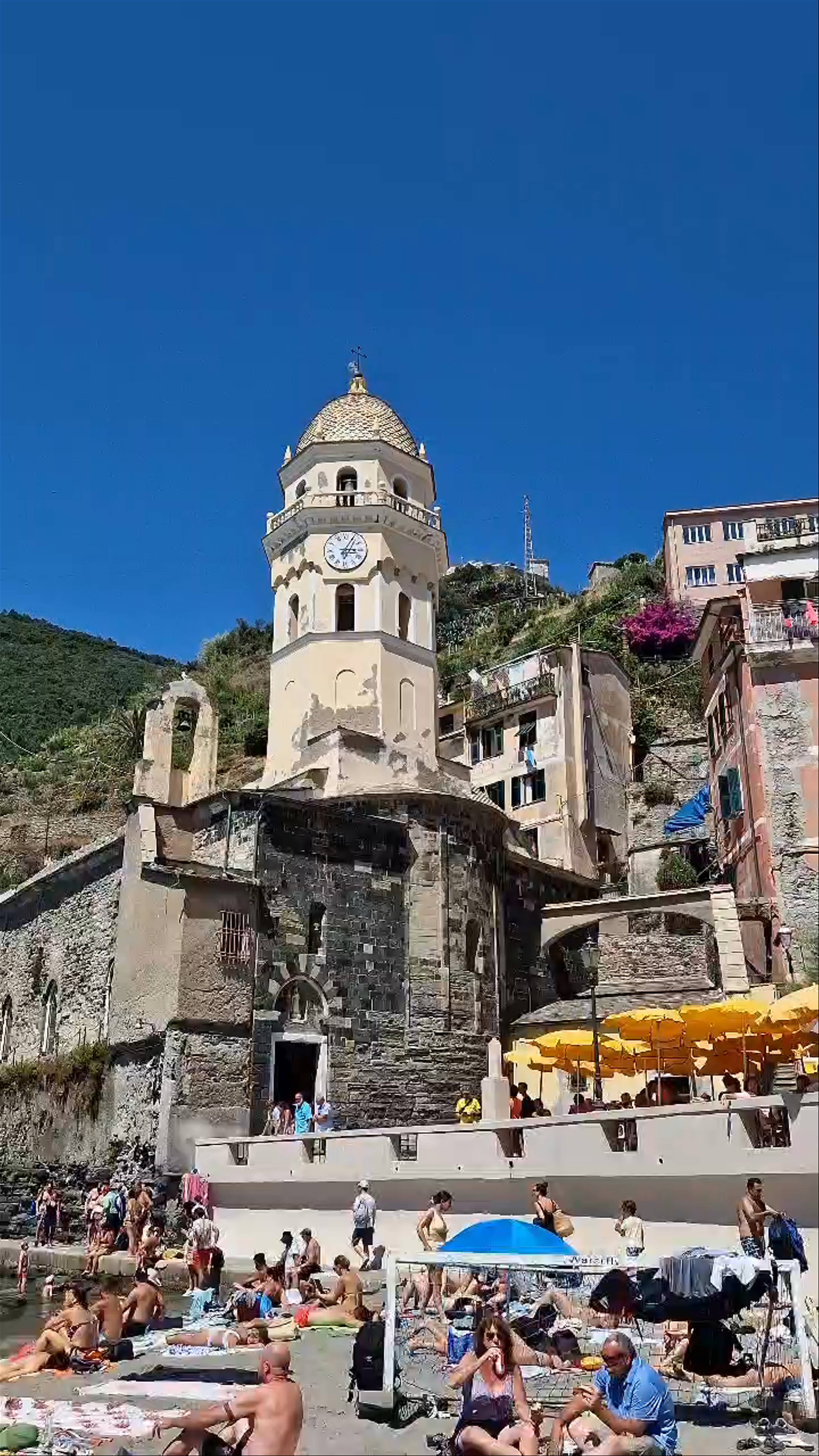 Vernazza Beach