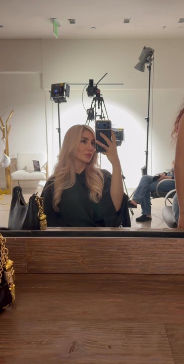 Luxbae - Hair Salons Near Me - West Hollywood, California