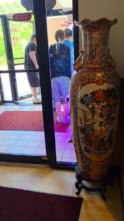 Red Palace - The interior of the Chinese Restaurant. - Chinese Near Me - Roanoke, Virginia