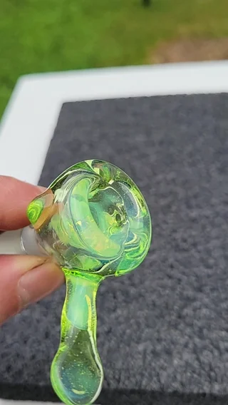 Preview pic of hash slide #10 3 hole absinthe and slyme