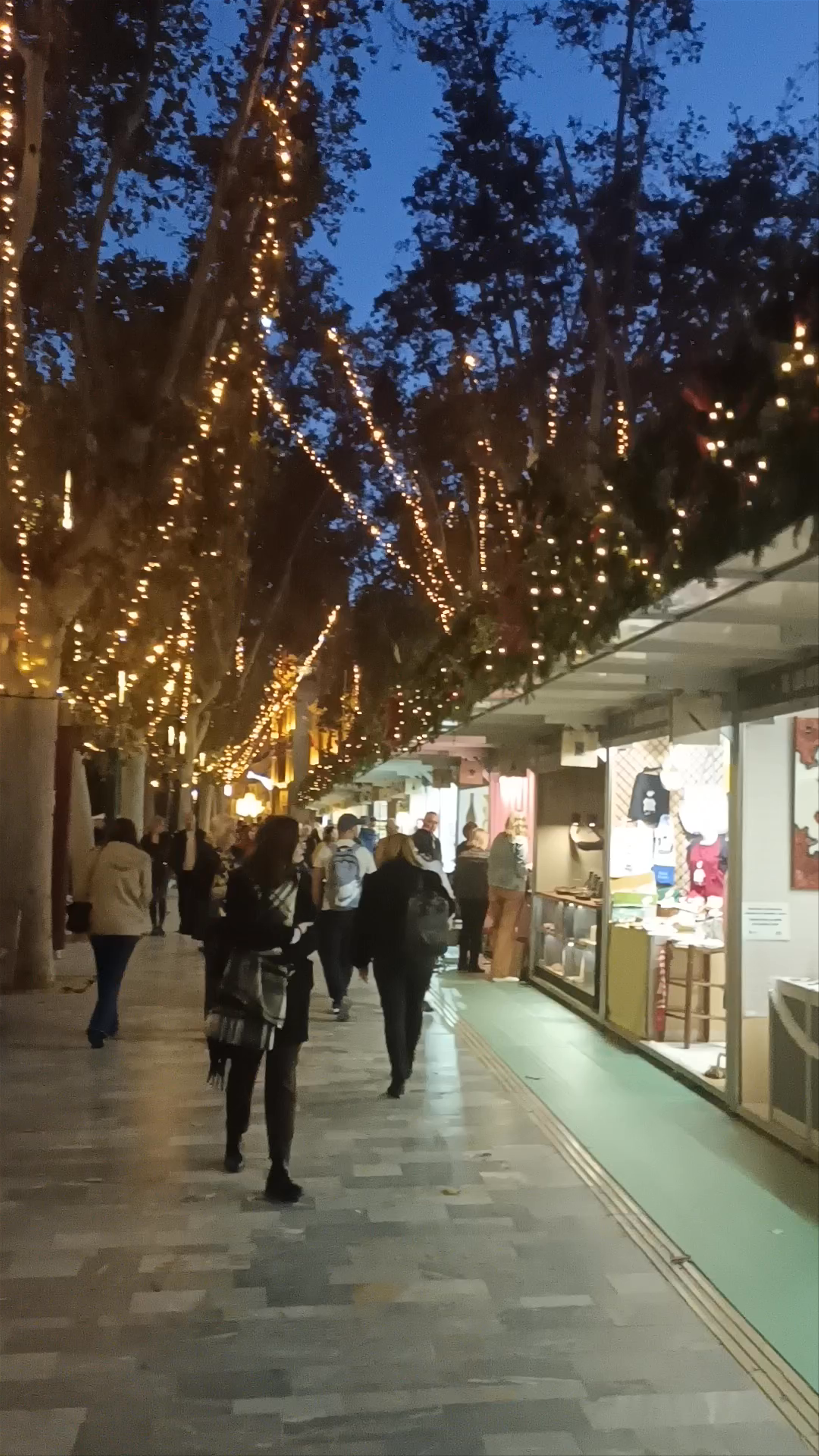 Muestra de Artesanía Navidad on Gran Vía Alfonso X el Sabio, Murcia