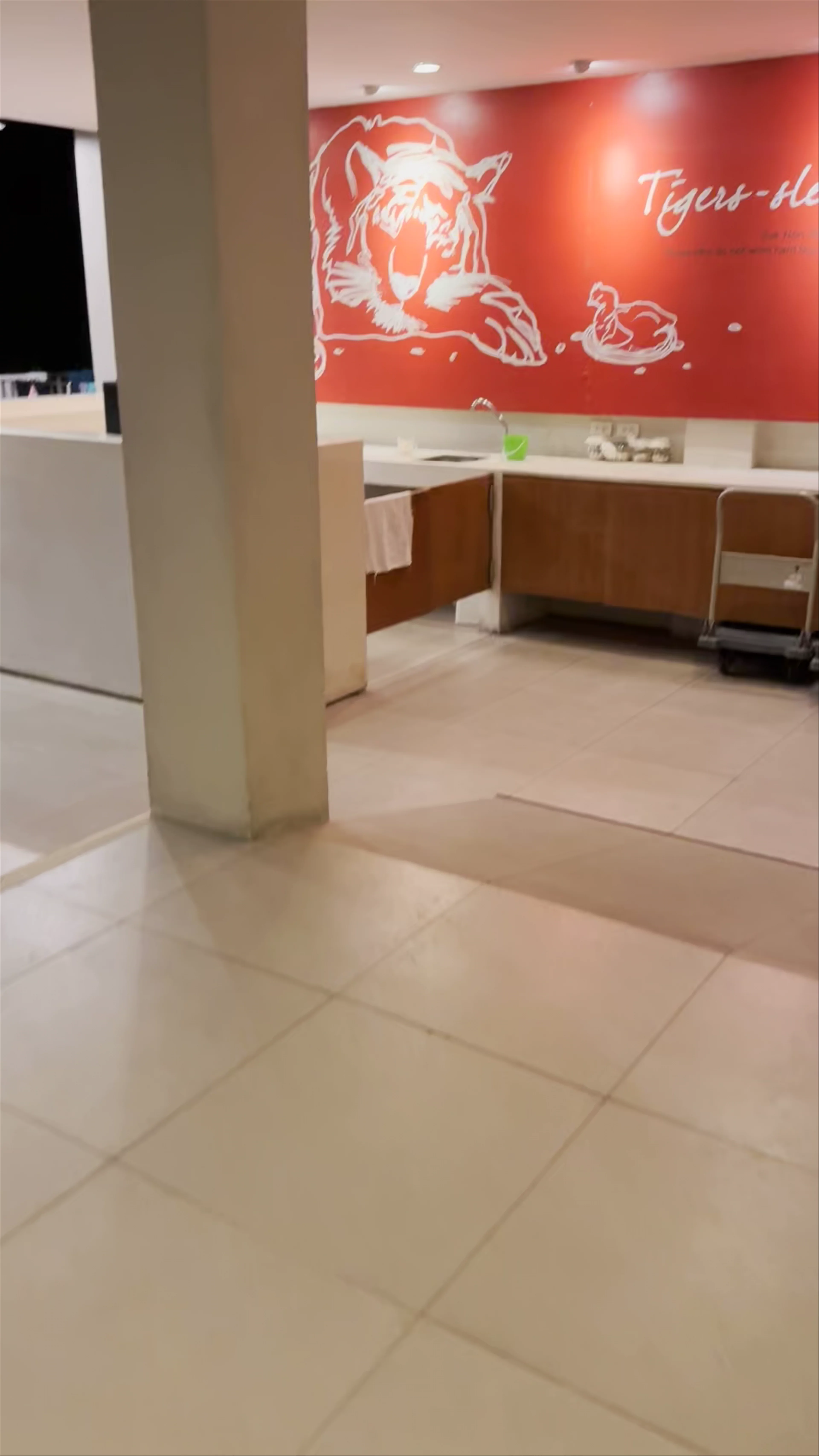 CHERN Hostel Trok Ratchasak