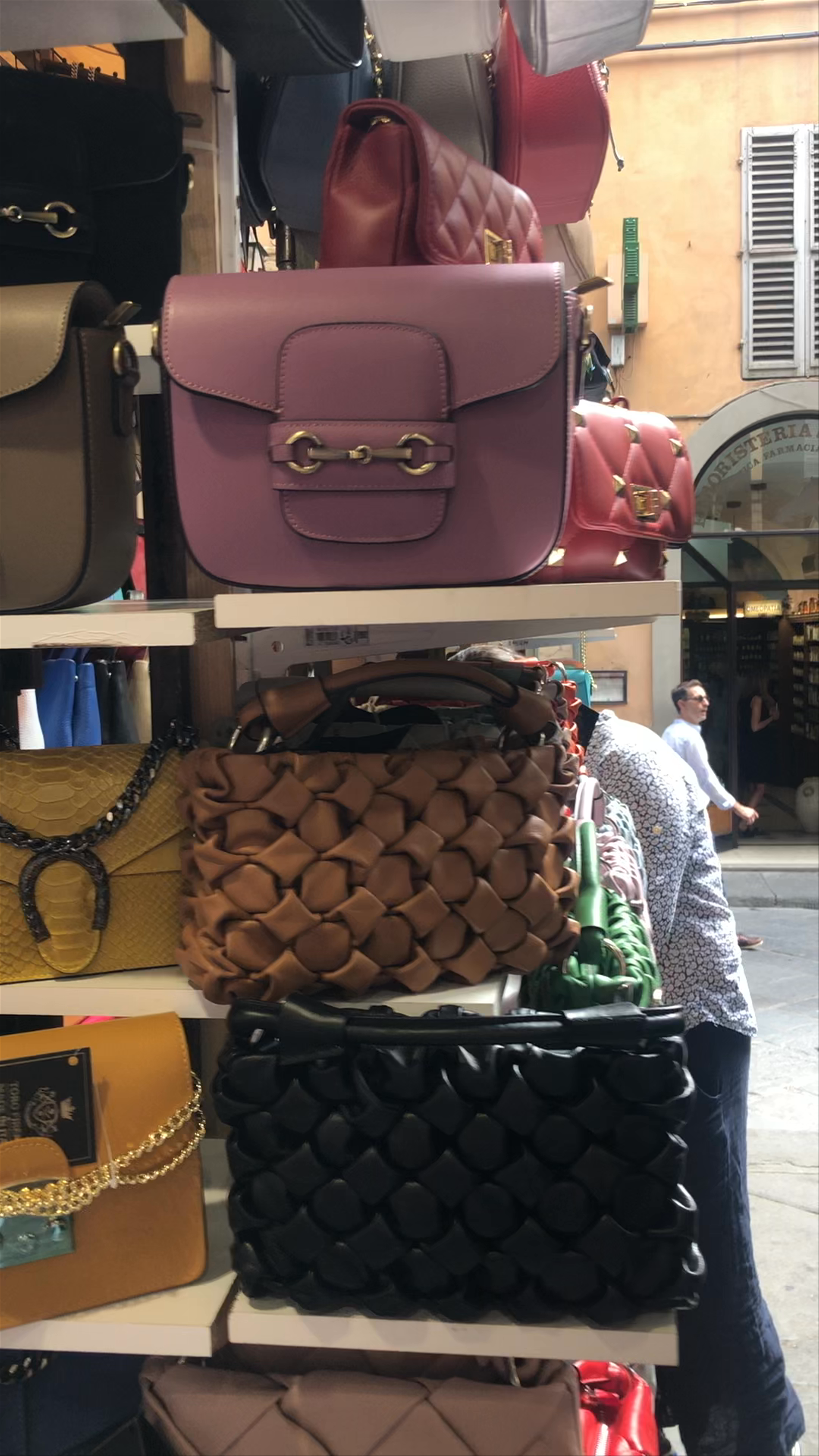 Piazza di Mercato Nuovo, Florence