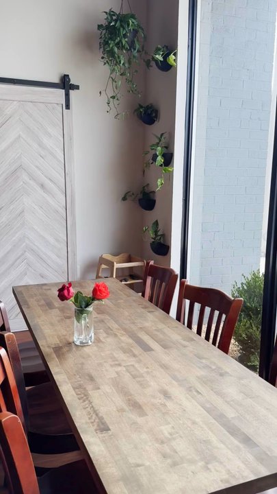 Italiamo Kitchen - Tiny tour of the dining areas, including seating and wall and ceiling décor .... - Pizza Near Me - Rockville, Maryland