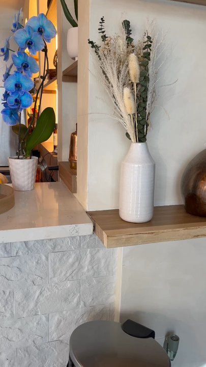 Romi’s - Coffee & Tea Near Me - Toronto, Ontario