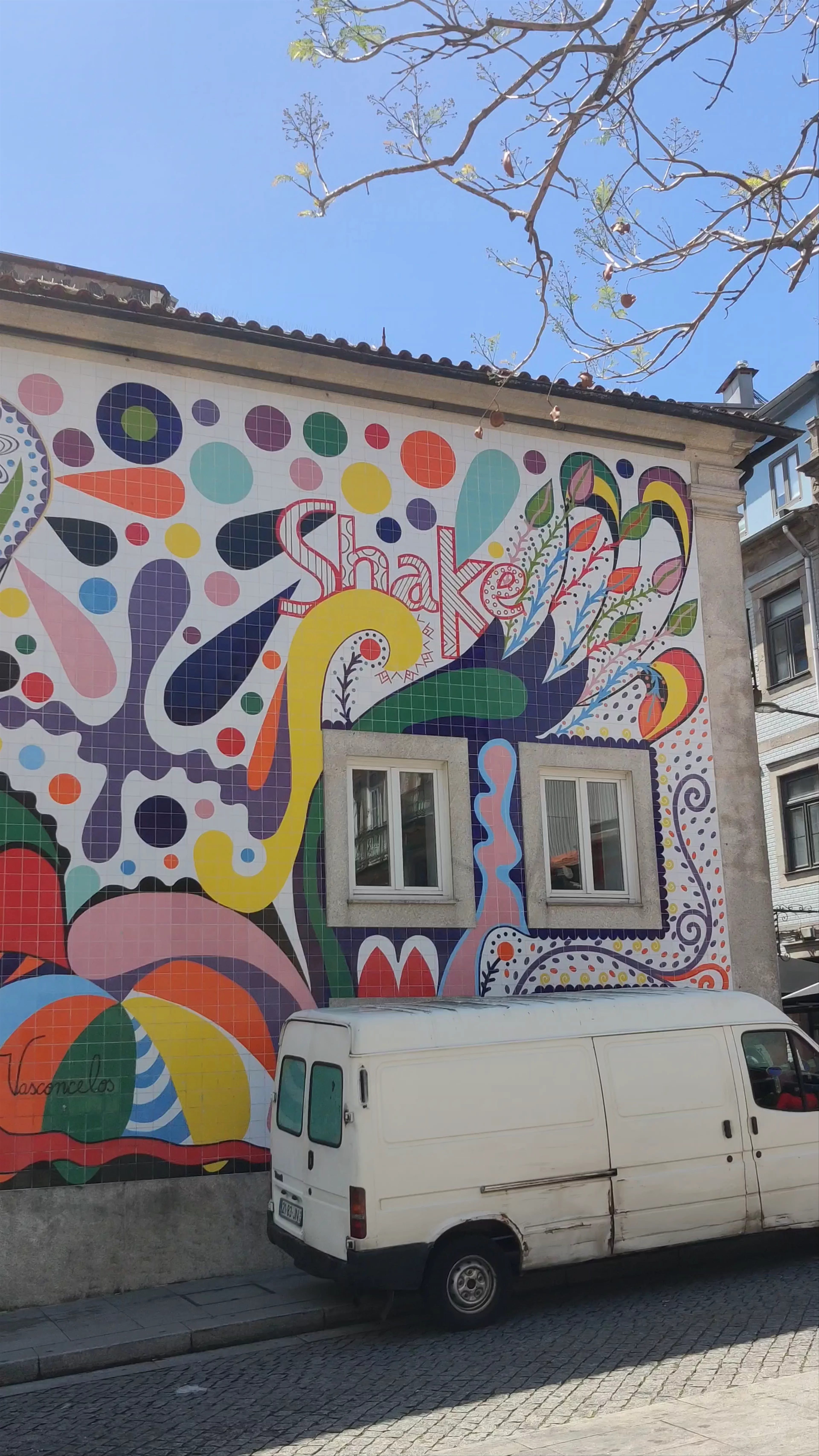 Painel de Azulejos Joana Vasconcelos, Porto, Portugal