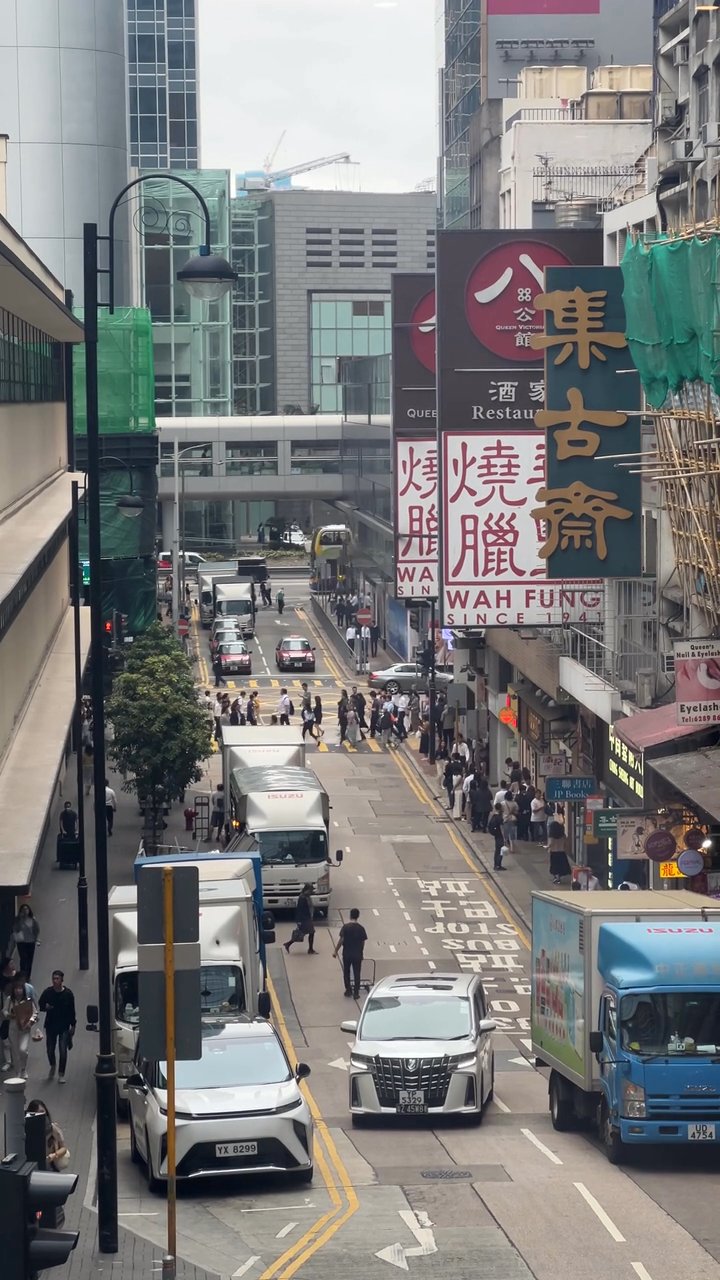 next city break
📍 Hong Kong
🎥 Nelemson G · Pexels
#travel #city #citybreak #skyline #wanderlust