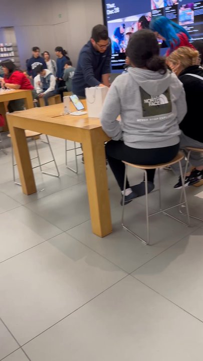 Apple - Computers Near Me - Cerritos, California