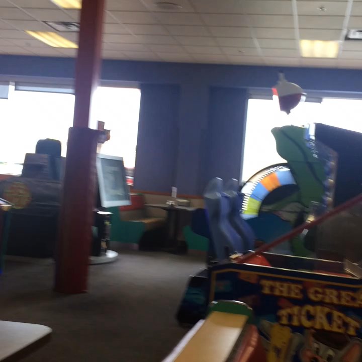 Chuck E. Cheese - Pizza Near Me - Vaughan, Ontario