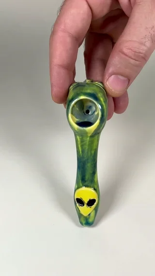 Preview pic of Alien Pipe - 4.5 Inches - Ceramic - Yellow and Blue - FREE SHIPPING!