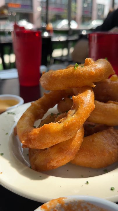 Veggie Galaxy - Breakfast & Brunch Near Me - Cambridge, Massachusetts