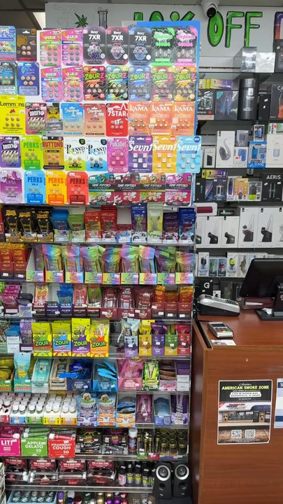 American Smoke Zone - American Smoke Zone Lombard Illinois . 1230 s highland Avenue Lombard - Vape Shops Near Me - Naperville, Illinois