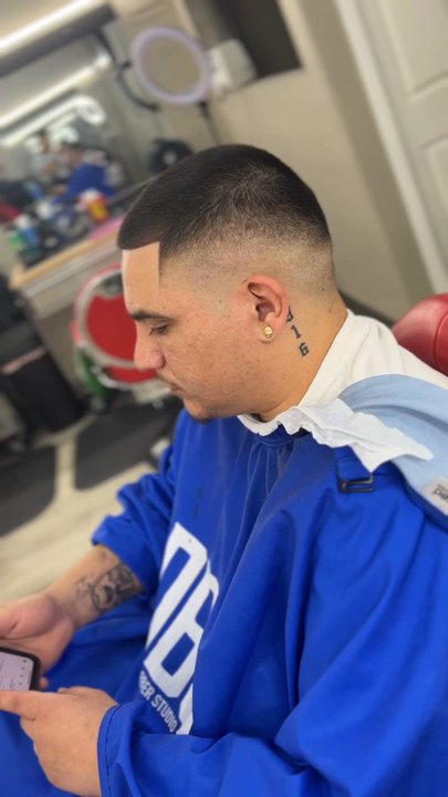 Dorian's Barber Studio - By Avery  Instagram: a_cuttz - Barbers Near Me - West Sacramento, California