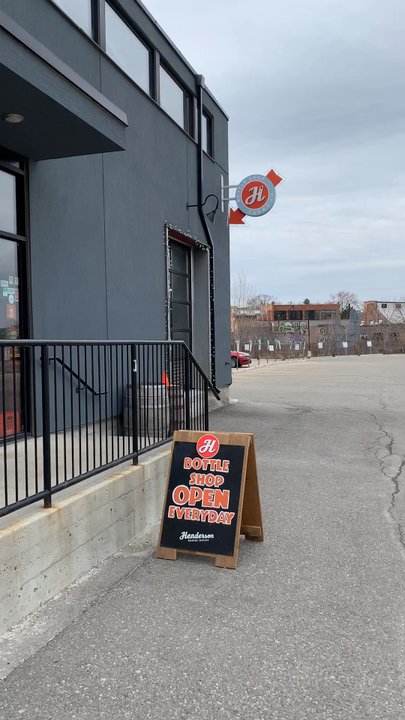Henderson Brewing - Breweries Near Me - Toronto, Ontario