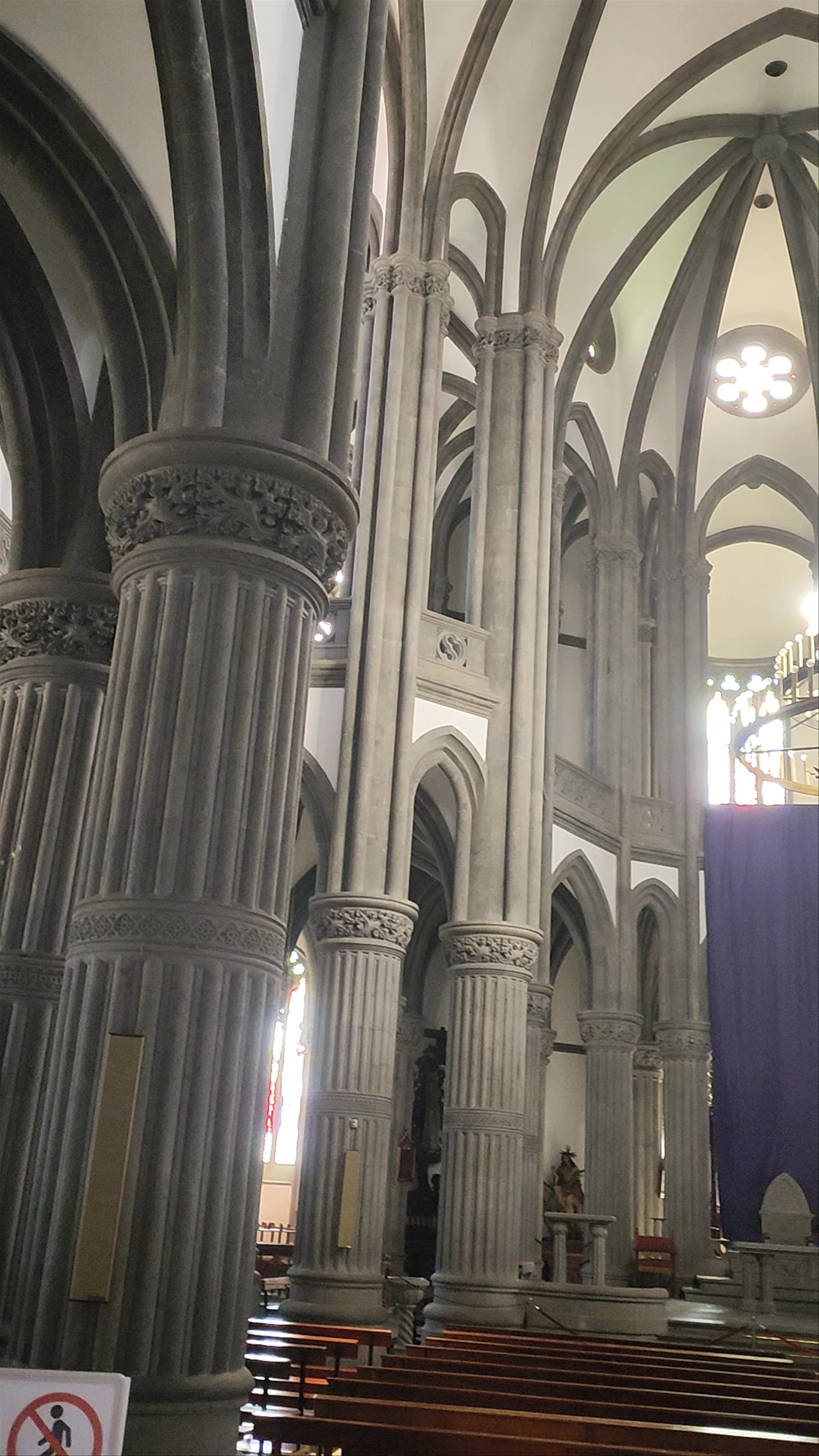 Parroquia de San Juan Bautista de Arucas: Majestic Gothic Architecture in Gran Canaria