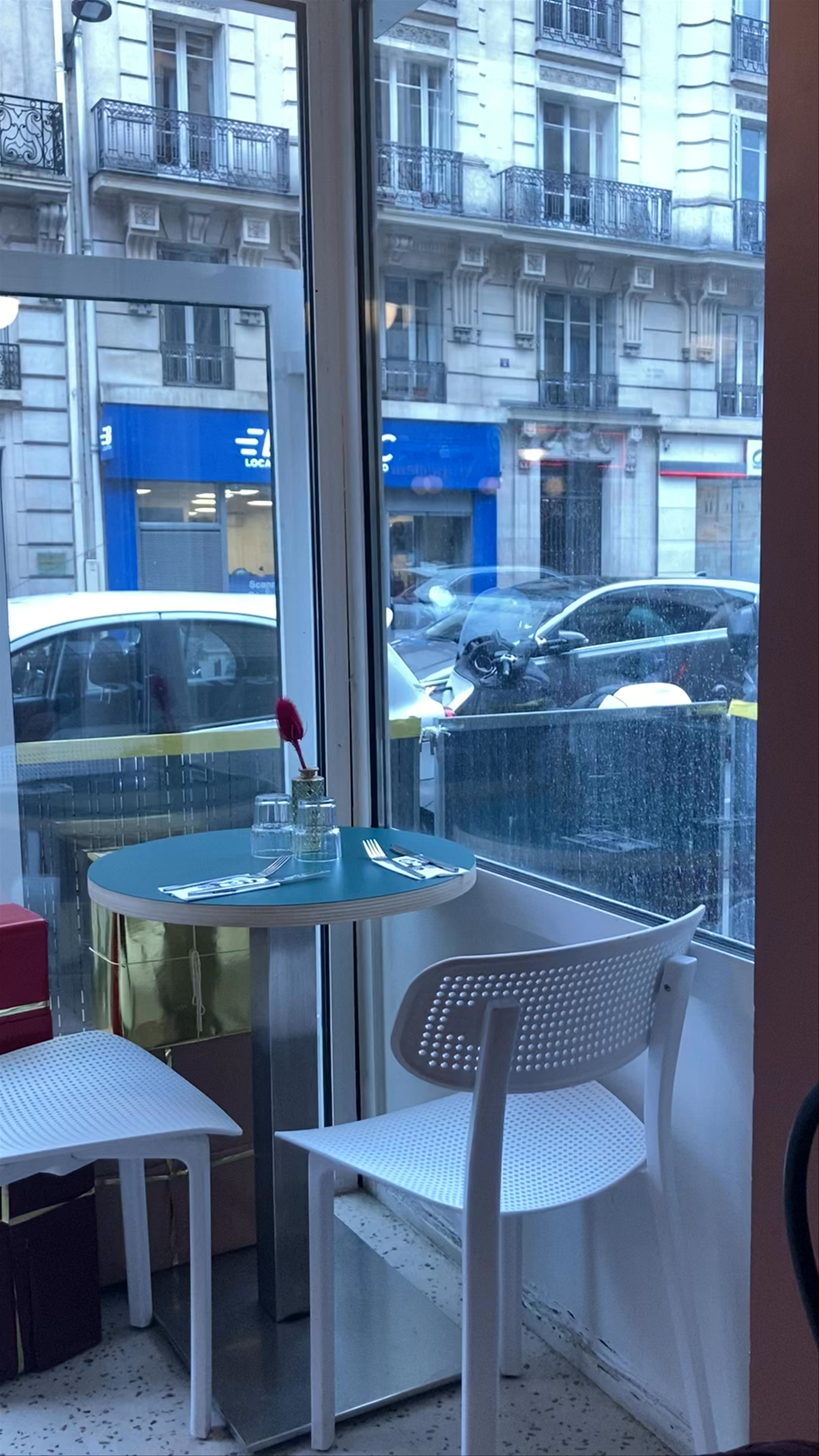 Cozy Parisian Café Moments at Avocateria Gare de Lyon