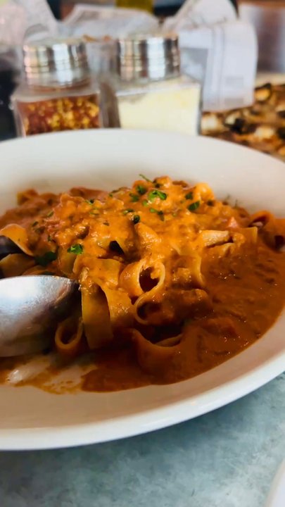 Flour - Italian Near Me - Moreland Hills, Ohio